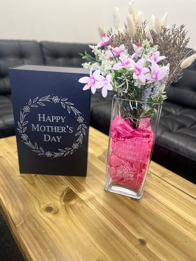 Personalised Vase - Mum/Granny/Friend